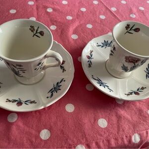 Wedgewood Potpourri Demitasse Espresso Footed Cups Saucer